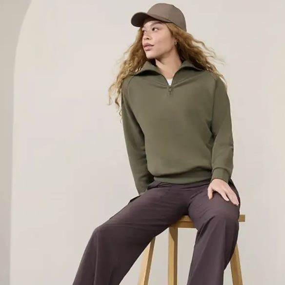 Buzzfeed : Si vous avez un faible pour les vêtements athléchics, cet événement Athleta de la longue fin de semaine est pour vous